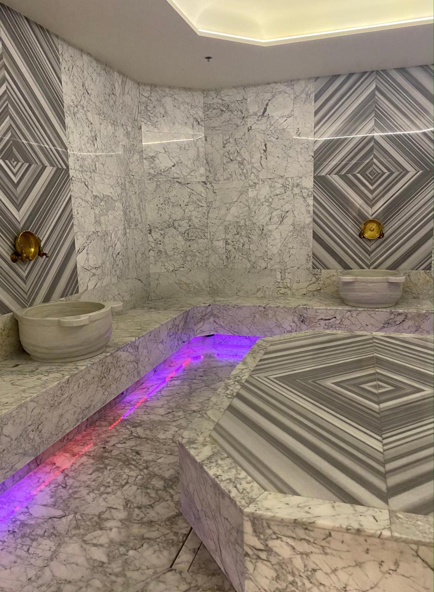 Onyx Palace Delux Батуми Экстерьер фото